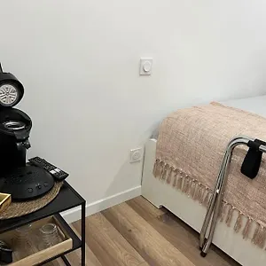 https://chambre-mignet.aixenprovencehotels.org